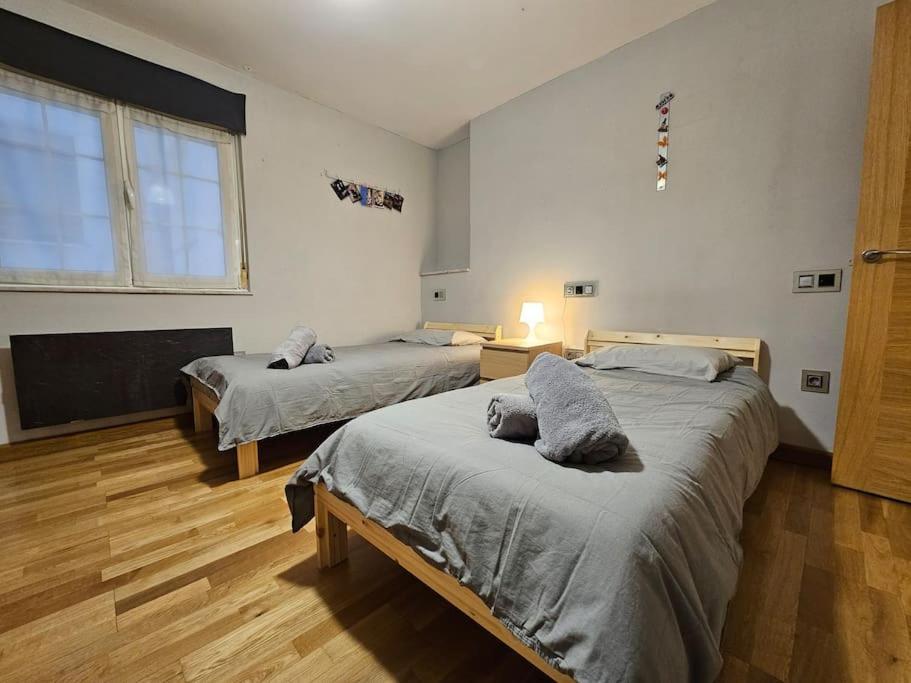 636A Gran Apartamento En Pleno Centro Oviedo Eksteriør billede